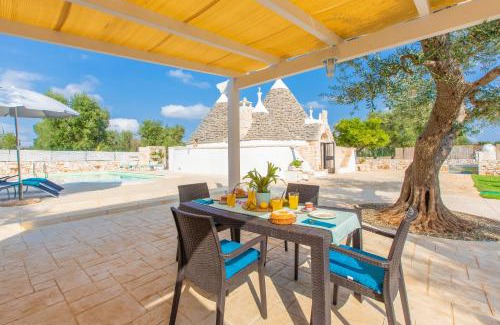 San Michele Salentino House | Trullo del Mandarino con piscina