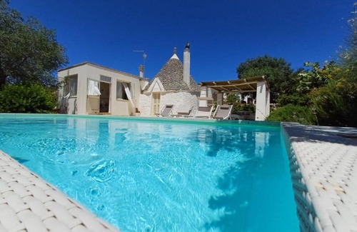 Cisternino House | trullo fino