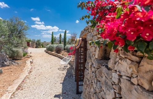 Capilungo House | Trullo Gelso - Salento Reservation