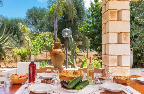 San Michele Salentino Villa | Trullo Kalia by BarbarHouse