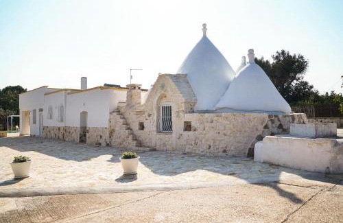 San Michele Salentino House | trullo lantane