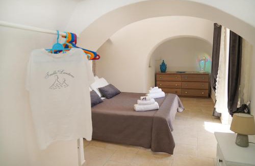 San Michele Salentino House | trullo lantane