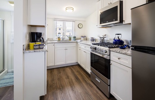 North Truro Hotel | Truro Beach Cottages