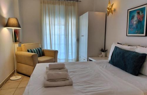 Agios Pavlos Apartment | Trykonos Garden - Free Parking - Explore Center on foot - Close to University & Helexpo