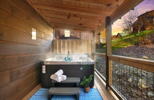 Sevierville House | Tsaliwood Cabin