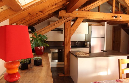 Chandon Apartment | Tsaré Loft for 12 to 13 people