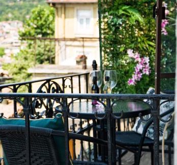 Veliko Tarnovo House | Tsar Kaloyan Old House Near Tsarevets