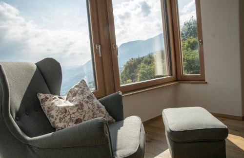 Albions House | Tschott Hof