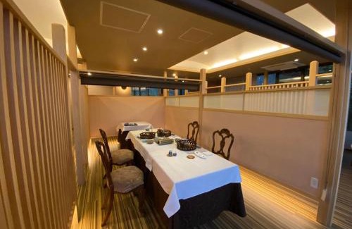 Gora Hotel | Tsumugi