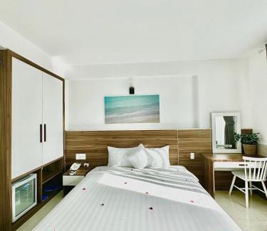 Con Son Hotel | Tuấn Ninh Hotel I