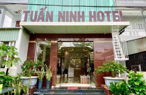 Con Son Hotel | Tuấn Ninh Hotel I
