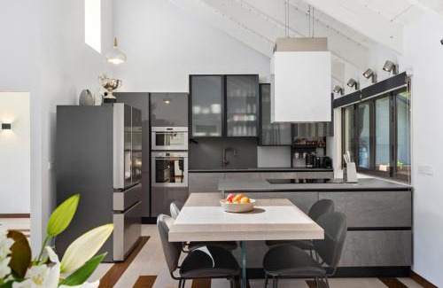 Lower Shotover House | Tucker Beach Haven With Spa