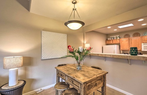 Tucson House | Tucson Townhome: 11 Mi to Dtwn - Long-Term Stays!