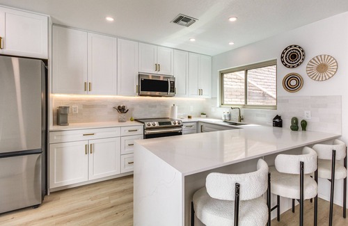 Catalina Del Rey House | Tucson Vacation Rental w/Patios & Pool Access!