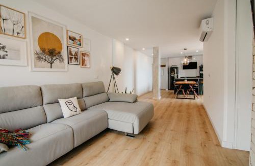 Genil Apartment | tuGuest Carretera de la Sierra Apartment