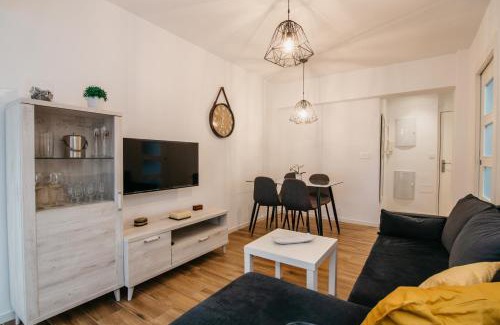 Zaidin Apartment | tuGuest Nardos Apartment