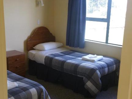 Tuatapere Resort | Tui Base Camp