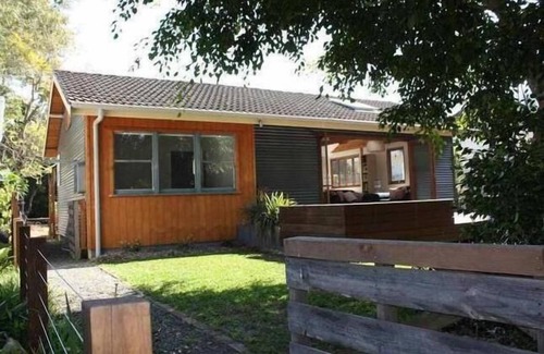 Bundeena House | Tui Cottages - House+Cottage - close to beach