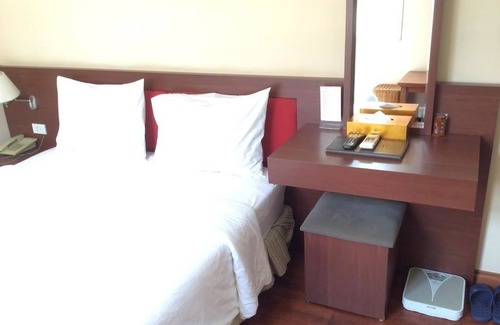 Lang Ha Hotel | Tulip Hotel Vu Ngoc Phan