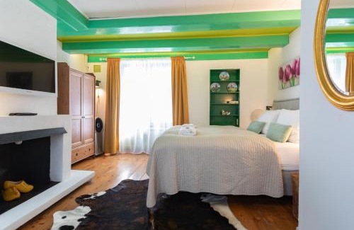 Amsterdam City Centre Bed & Breakfast | Tulip of Amsterdam