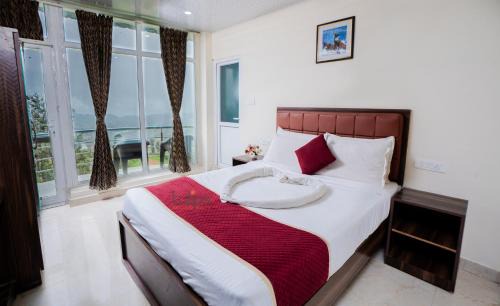 Ooty Hotel | Tulips Resorts - Village