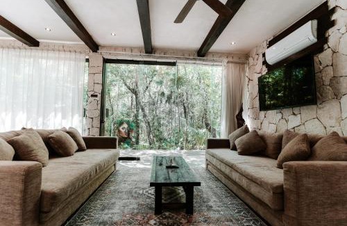 Chemuyil House | Tulum Jungle Villa Tierra