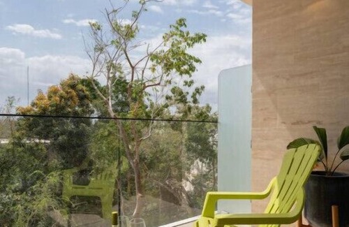 La Veleta Apartment | Tulum's new stylish King suite near the beach, Gym, Pool, laundryFast WiFi