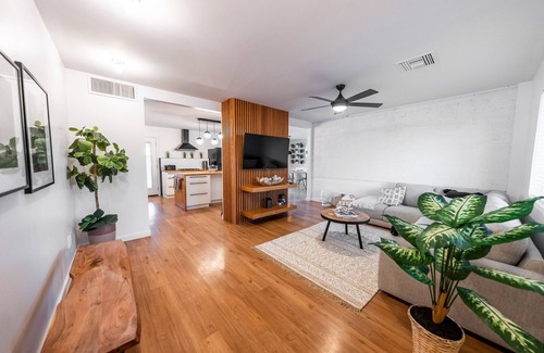 New Papago Parkway House | Tulum Themed Scottsdale Gem with Pool, Firepit!