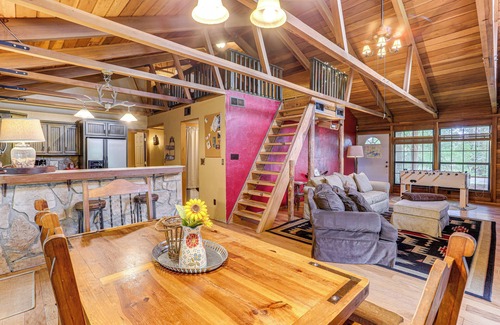 Tumbling Shoals Cabin | Tumbling Shoals Cabin < 1 Mi to Beaches & Boating!