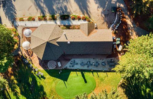 Leavenworth House | Tupshin Peak Condo