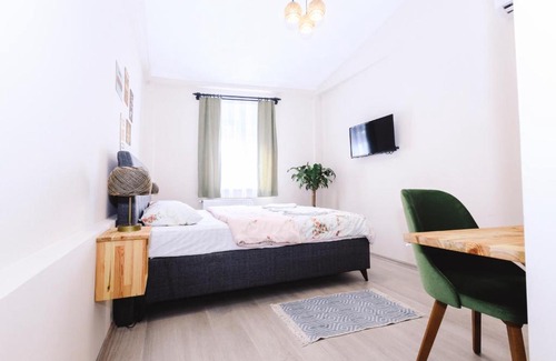 Taksim Apartment | Turan33