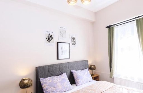 Taksim Apartment | Turan33
