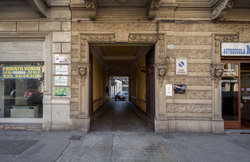 Barriera di Milano Apartment | Turin CityView Stylish Loft