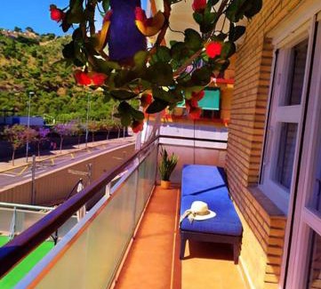 Pla del Bon Repos Apartment | Turina Apartment -AC near beach