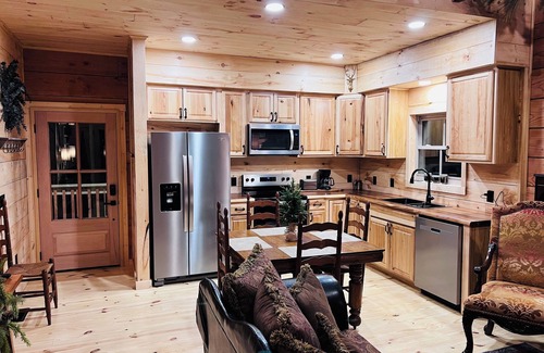 Tullahoma Cabin | Turkey Creek Cabin Rental #2 at Tims Ford Lake, boat dock, Tullahoma.