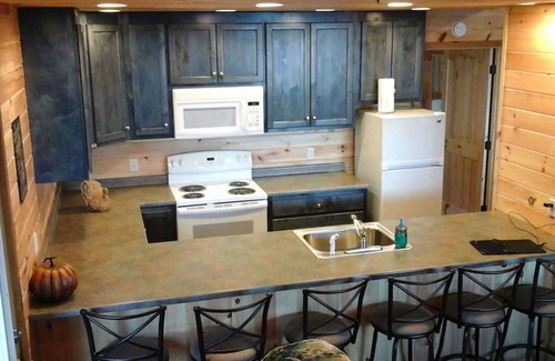 Bryant Cabin | Turkey Hollow with a one of a kind view!
