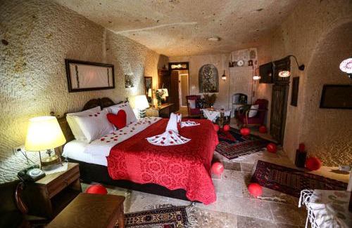Ortahisar Hotel | Turkish Cave House