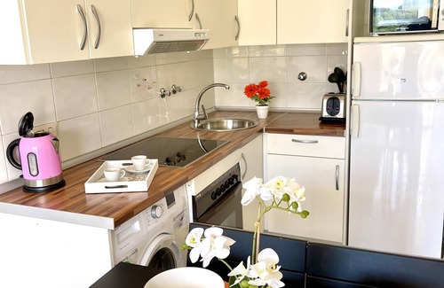 La Pineda Apartment | TURQUOISE APARTBEACH 503 POOL VIEWS