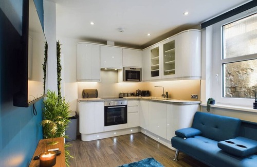 The Lanes Apartment | Turquoise Cove | Brighton Central | 2 Beds
