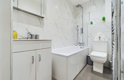 The Lanes Apartment | Turquoise Cove | Brighton Central | 2 Beds