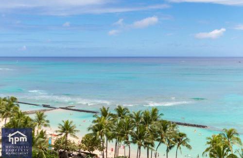 Waikiki House | Turquoise Ocean Views Walk to Waikiki