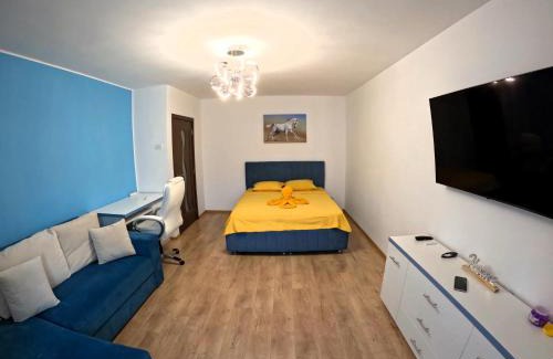 Bucharest Apartment | Turquoise Studio Nerva Traian