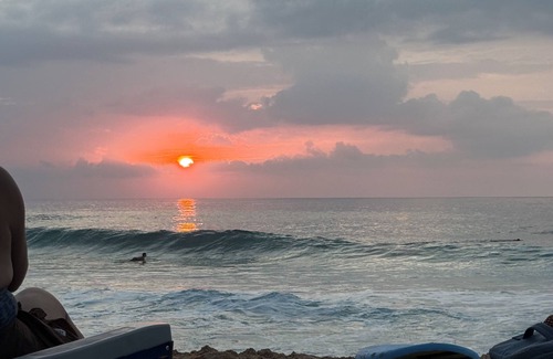 Kahuku House | Turtle Bay 2 bedroom Short Walk To Beach