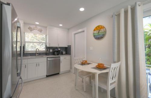 Sanibel House | Turtle Tracks East