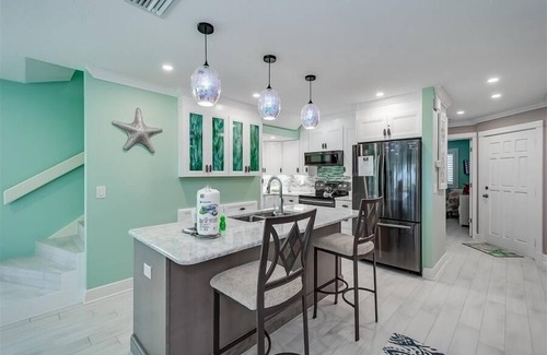 Boca Grande House | Turtleback 11 - 3 Bed/3 Bath - Beachfront - Community Pool - Close to Village - Sleeps 6