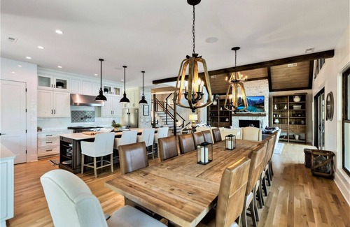 Turtlehead House | Turtlehead - Absolutely Stunning Lake Keowee Waterfront Home