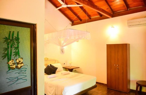 Tangalle Bed & Breakfast | Turtles View Resort