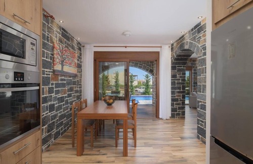 Kato Gouves Villa | Turtulli Castle Villa II
