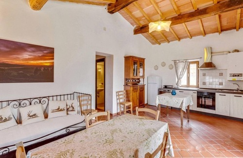 Saline di Volterra House | Tuscan Charm Near Volterra