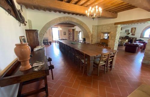 Chianni House | Tuscan Farm Home Retreat